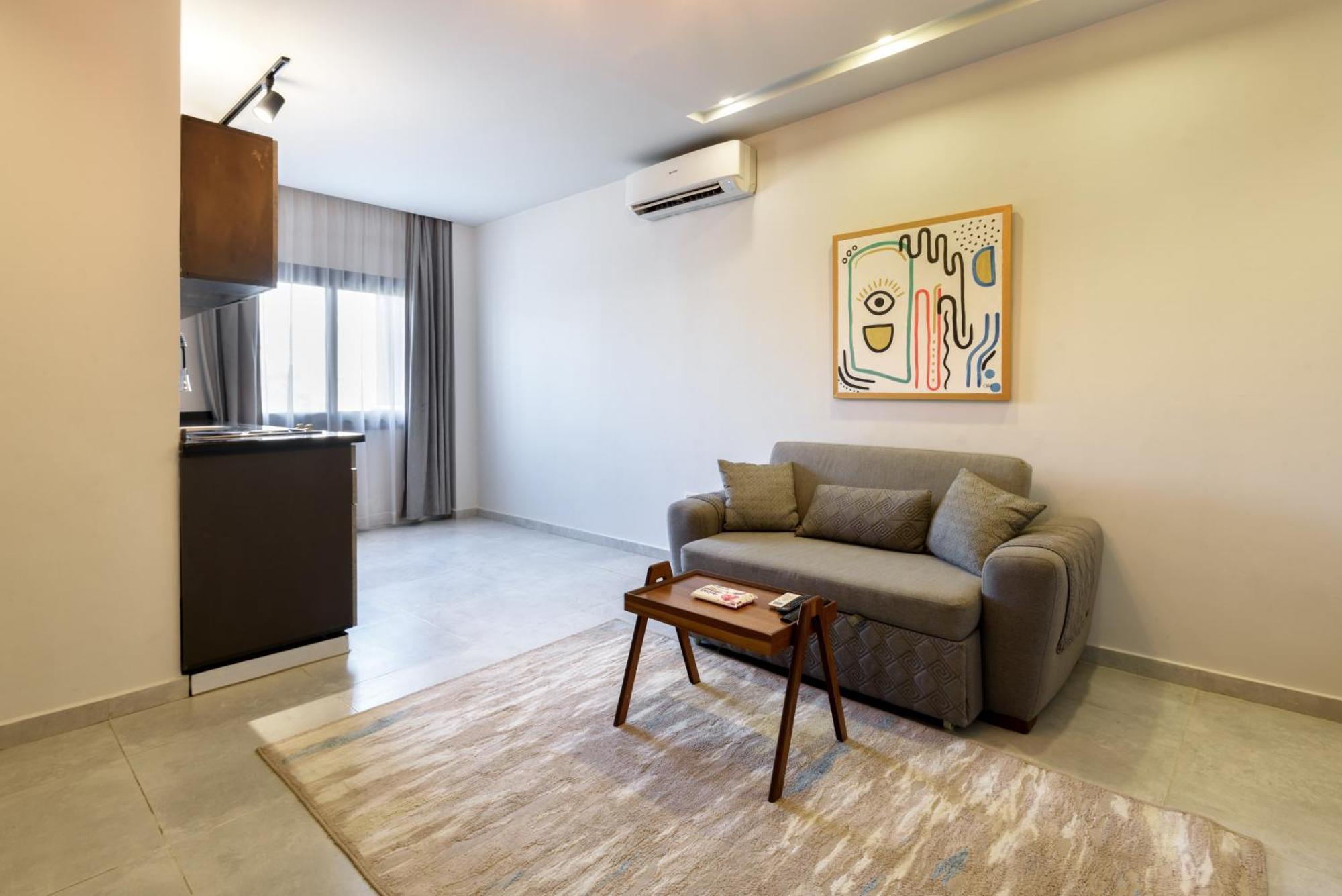 Travelholic Residence Golden Gates Kairo Bagian luar foto